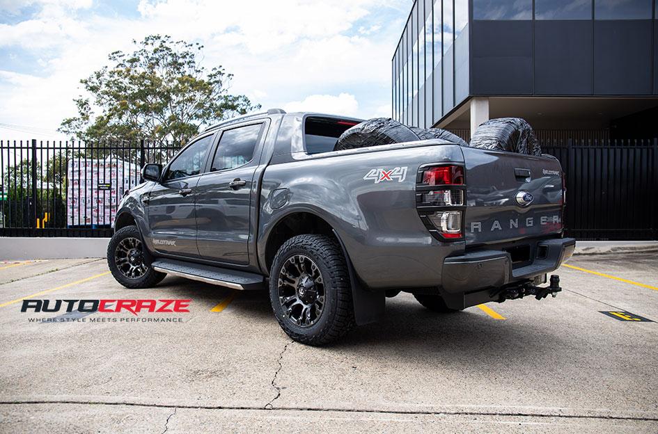 FORD-RANGER-VAPOR-BLACK-MACHINED-WITH-DARK-TINT